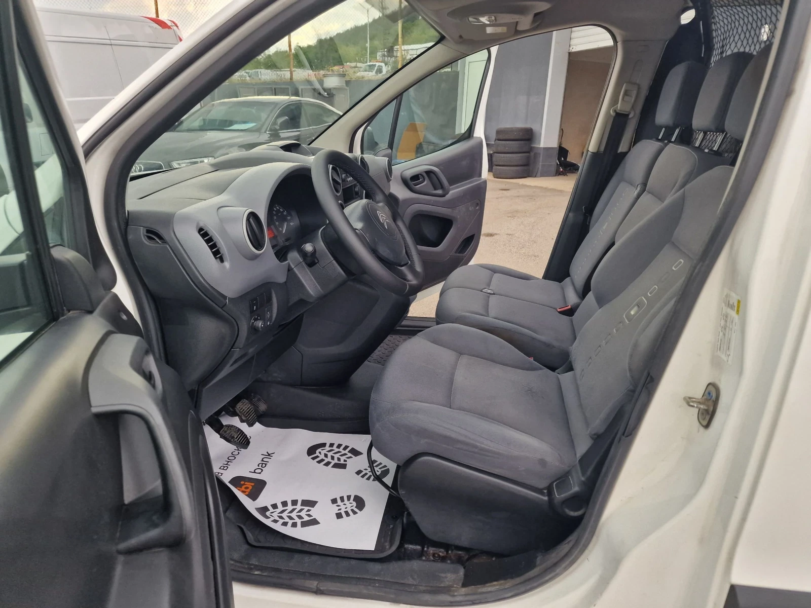 Citroen Berlingo 1.6HDI - изображение 9