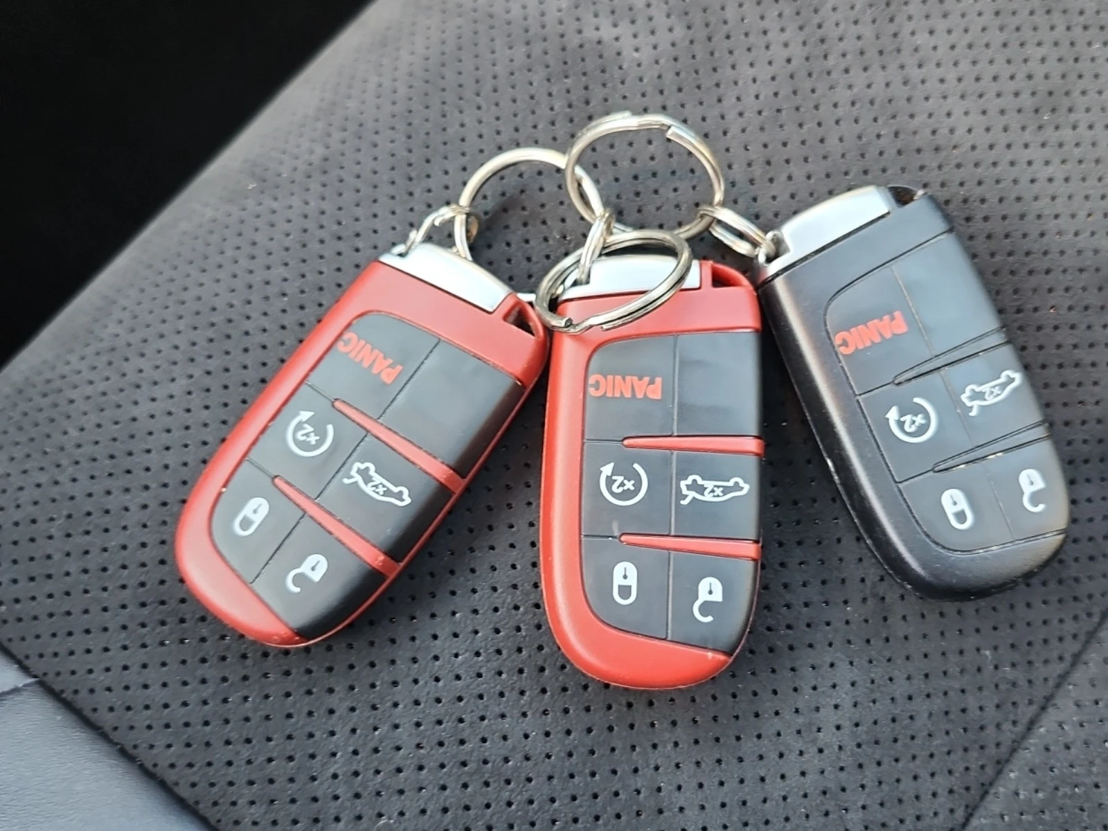 Dodge Challenger HELLCAT JAILBREAK * * CARFAX * *   * *  | Mobile.bg   12