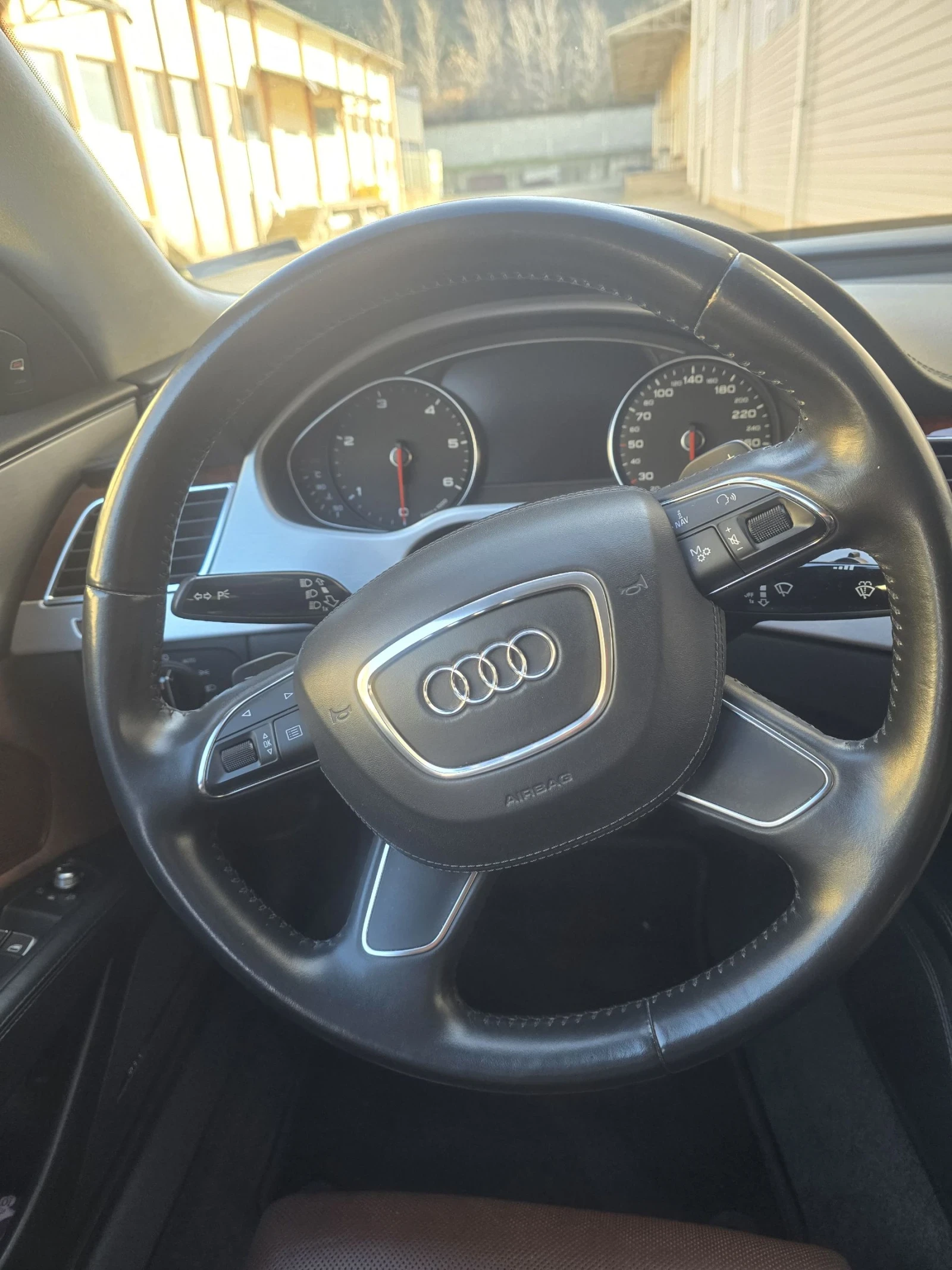 Audi A8 Лимузина - изображение 5