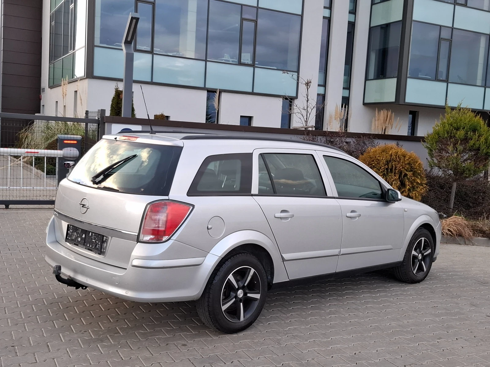 Opel Astra 1.4i* (90��)* * FACELIFT* * ��� ����* *  | Mobile.bg � ����������� 7