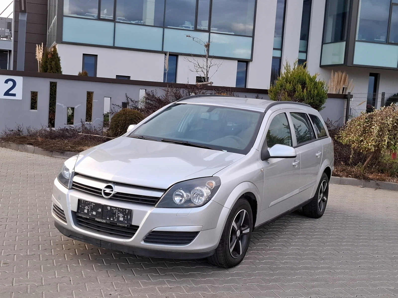 Opel Astra 1.4i* (90��)* * FACELIFT* * ��� ����* *  | Mobile.bg � ����������� 9
