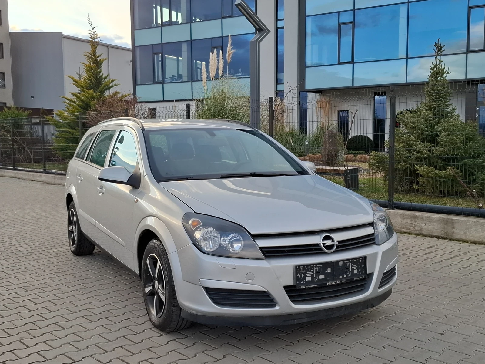 Opel Astra 1.4i* (90��)* * FACELIFT* * ��� ����* *  | Mobile.bg � ����������� 1