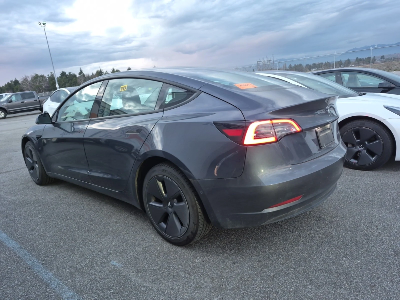 Tesla Model 3 AWD - изображение 4