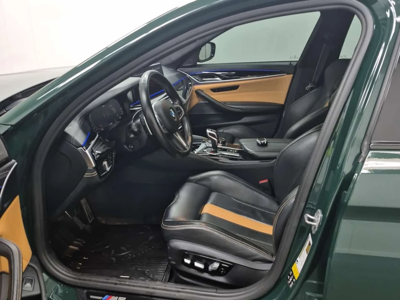 BMW M5 COMPETITION  CARFAX, снимка 5 - Автомобили и джипове - 53789108