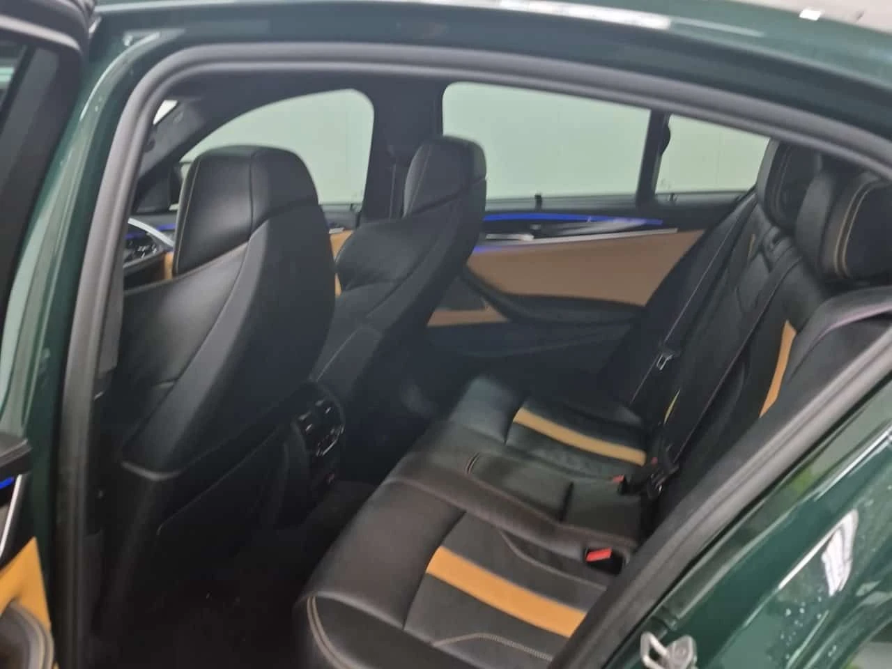 BMW M5 COMPETITION  CARFAX, снимка 12 - Автомобили и джипове - 53789108