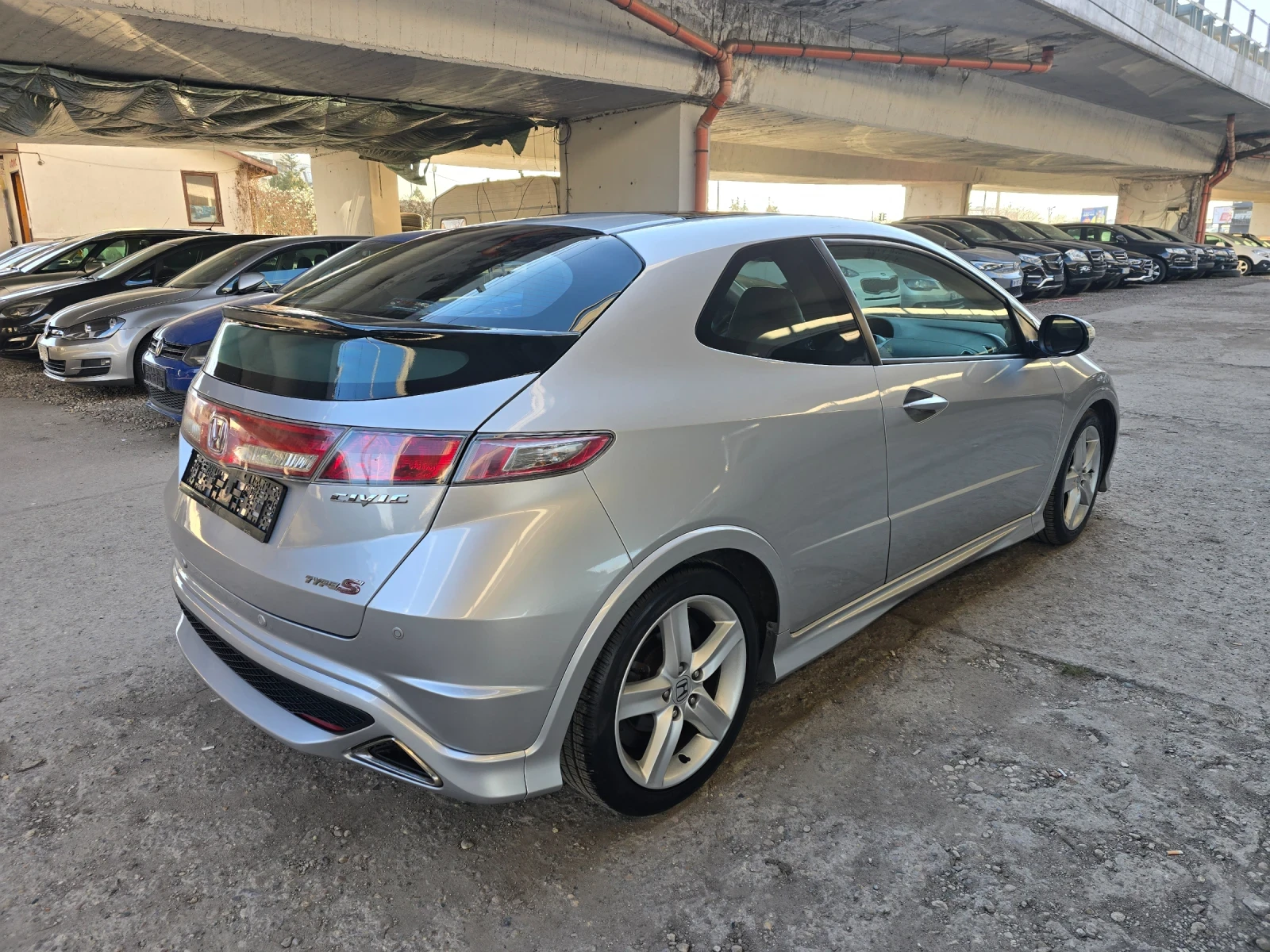 Honda Civic 1.8 TypeS  Газова уредба, снимка 4 - Автомобили и джипове - 53975487