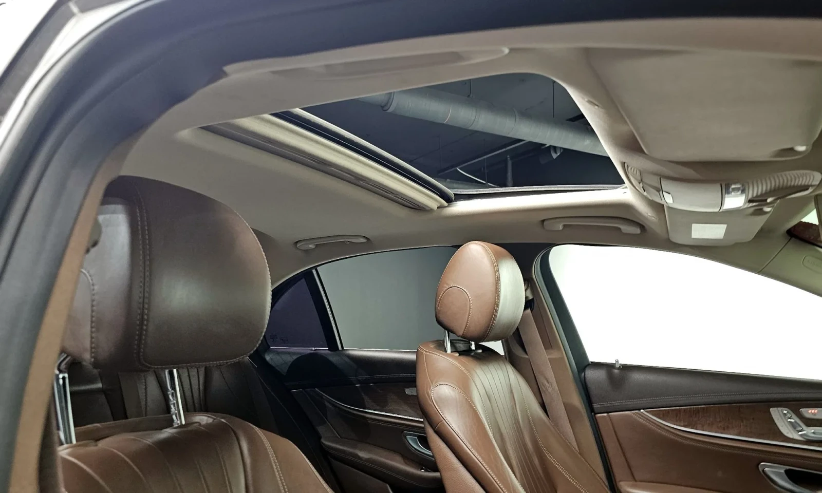 Mercedes-Benz E 220 BURMESTER / ПОДГРЕВИ / ШИБИДАХ / HEADUP, снимка 15 - Автомобили и джипове - 54060290