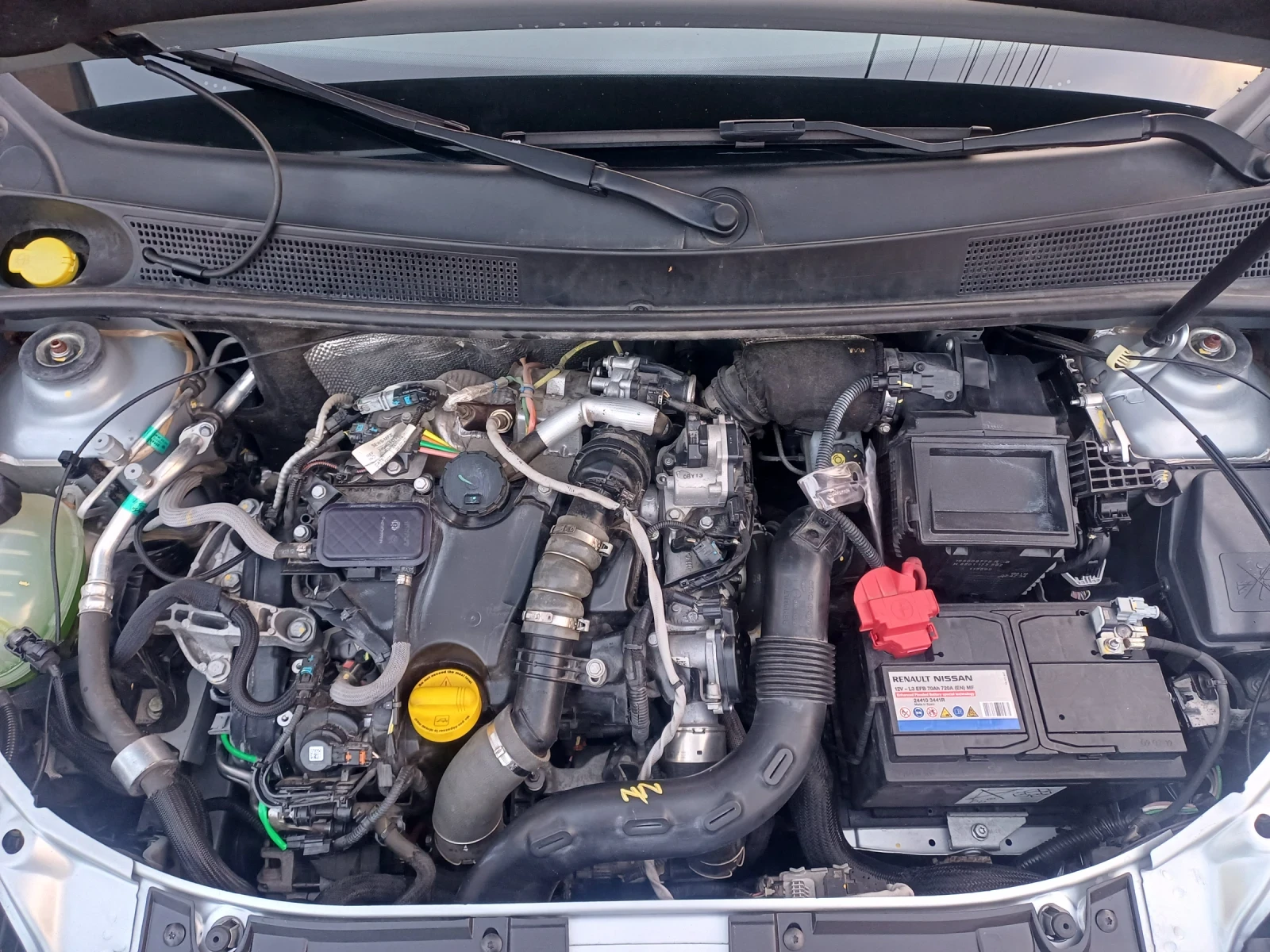 Dacia Sandero 1.5dci STEPWAY, снимка 11 - Автомобили и джипове - 54201174