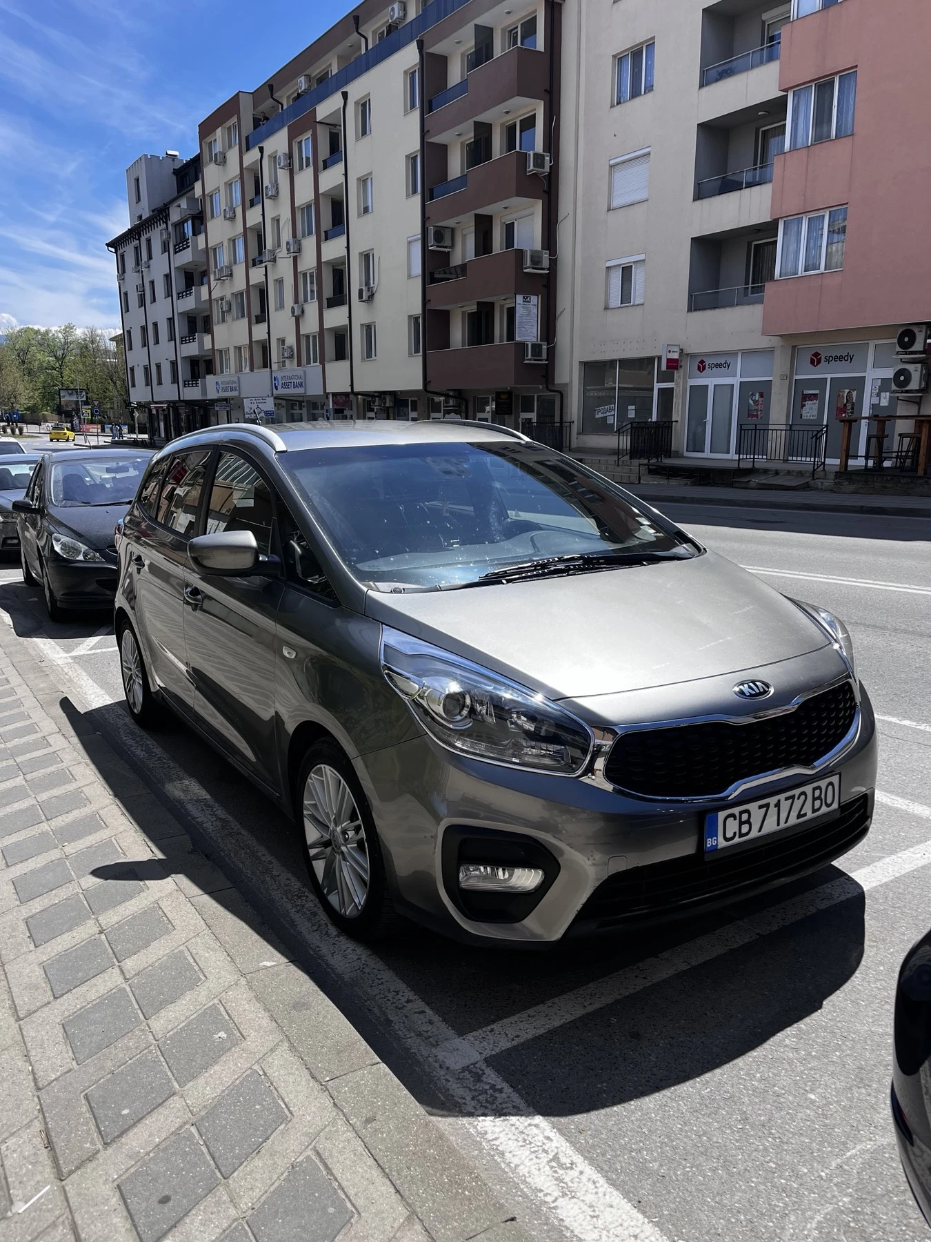 Kia Carens