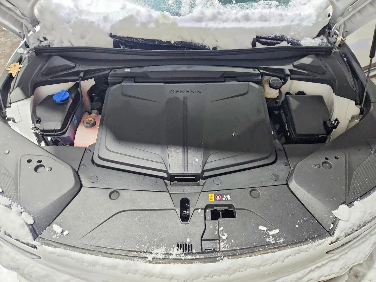 Genesis GV60 Performance, снимка 12 - Автомобили и джипове - 54513228