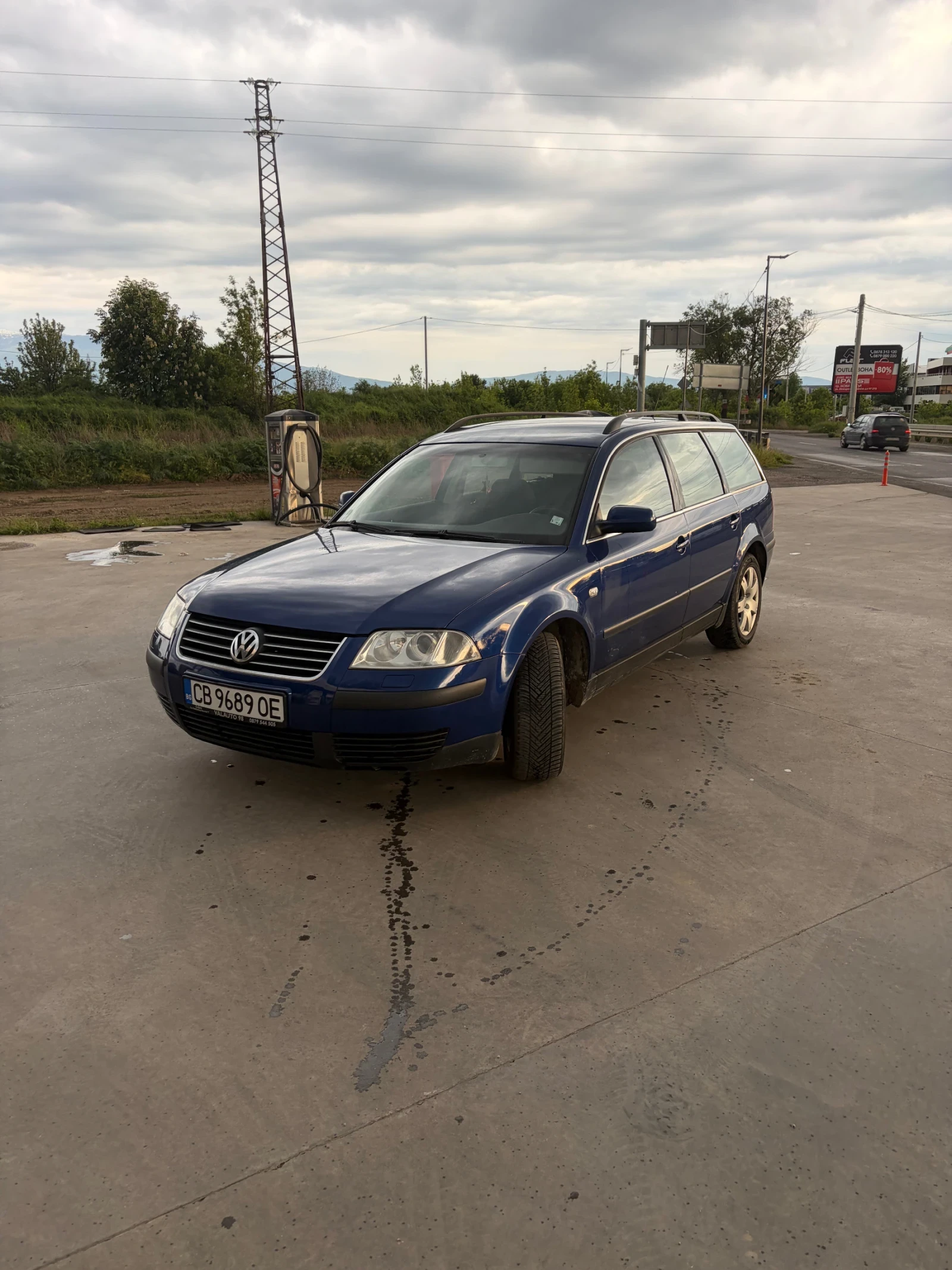 VW Passat 1.8T, снимка 2 - Автомобили и джипове - 54611225