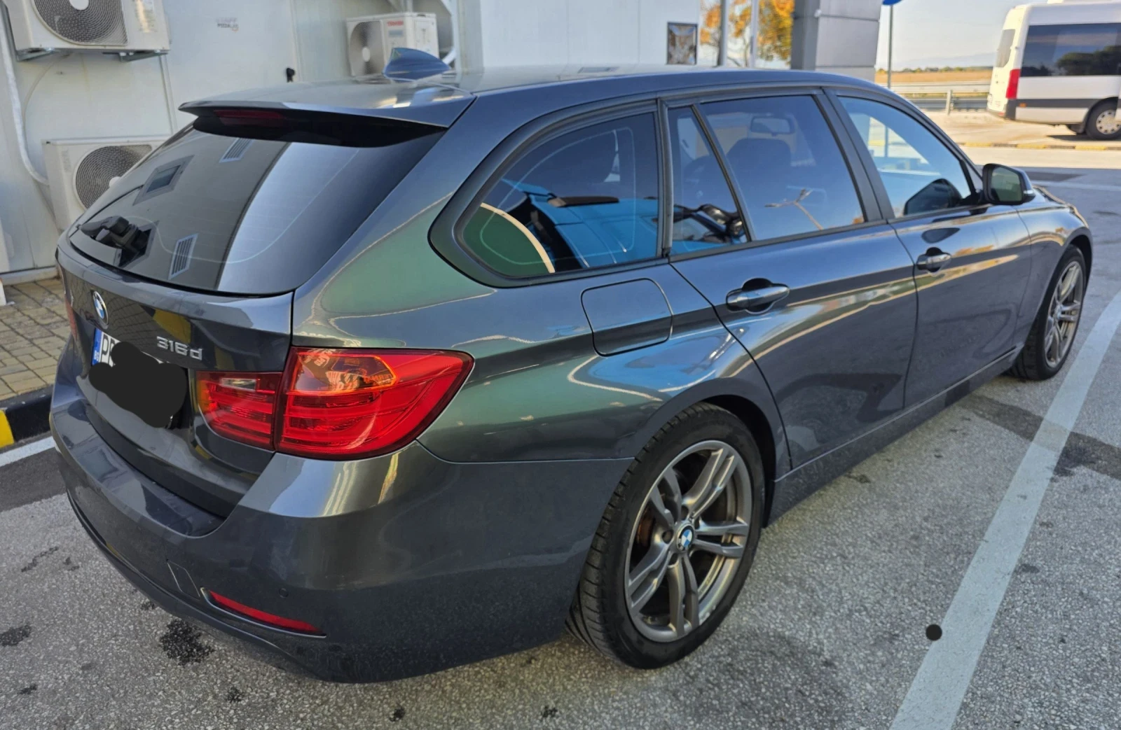 BMW 320 2.0D, снимка 2 - Автомобили и джипове - 54628483