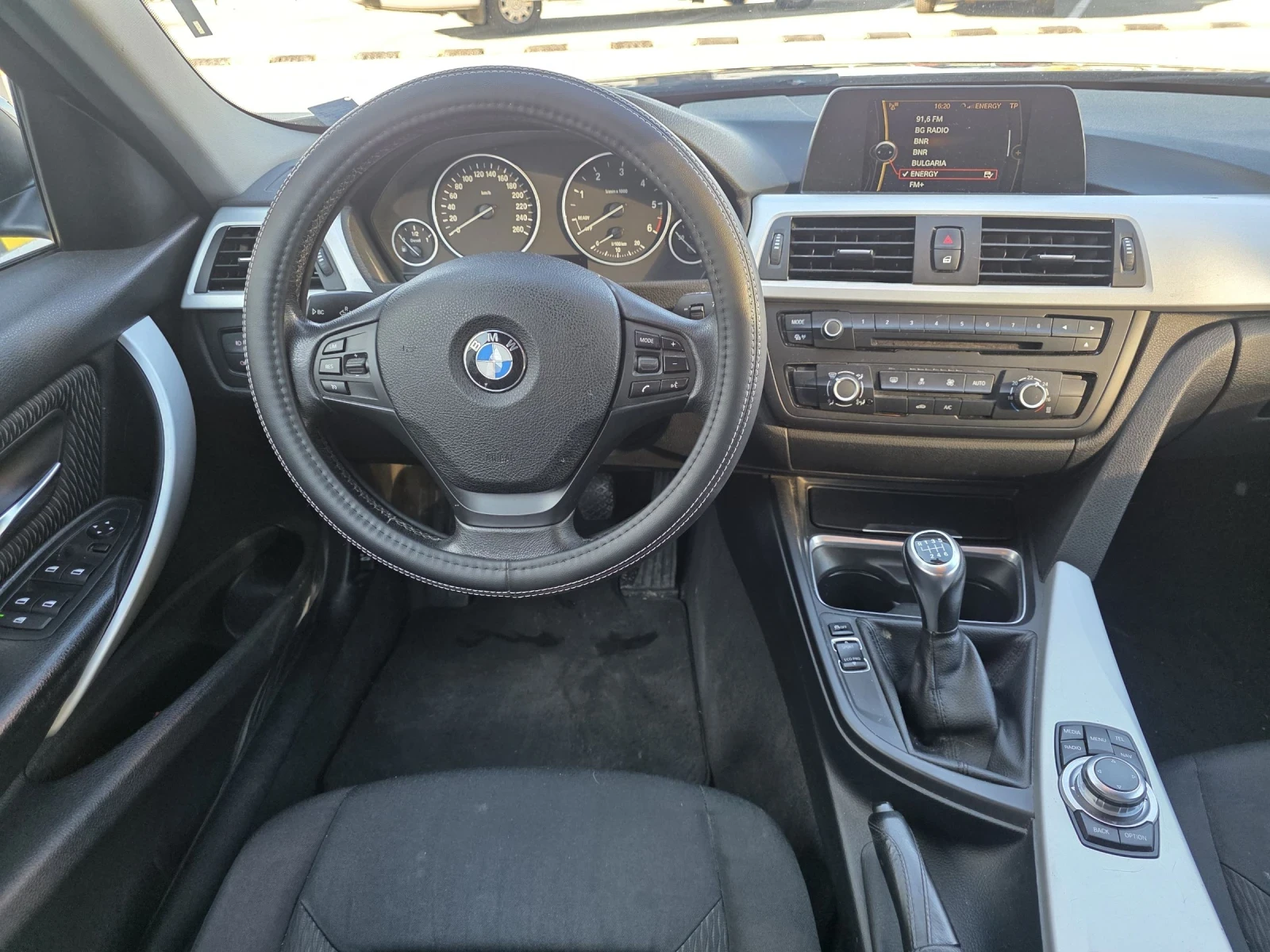 BMW 320 2.0D, снимка 9 - Автомобили и джипове - 54628483