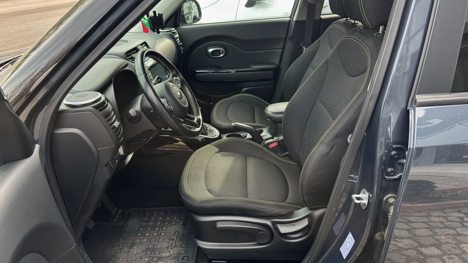 Kia Soul North edition, снимка 9 - Автомобили и джипове - 55024434
