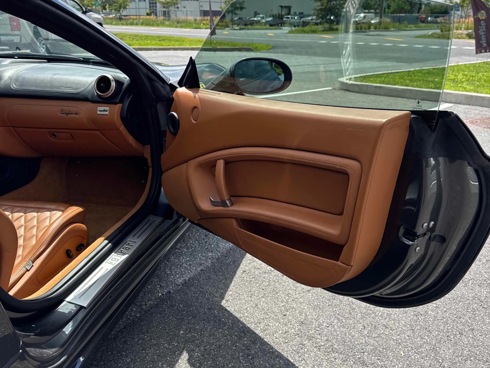 Ferrari California 4.3L 8cyl RWD | Mobile.bg � ����������� 13