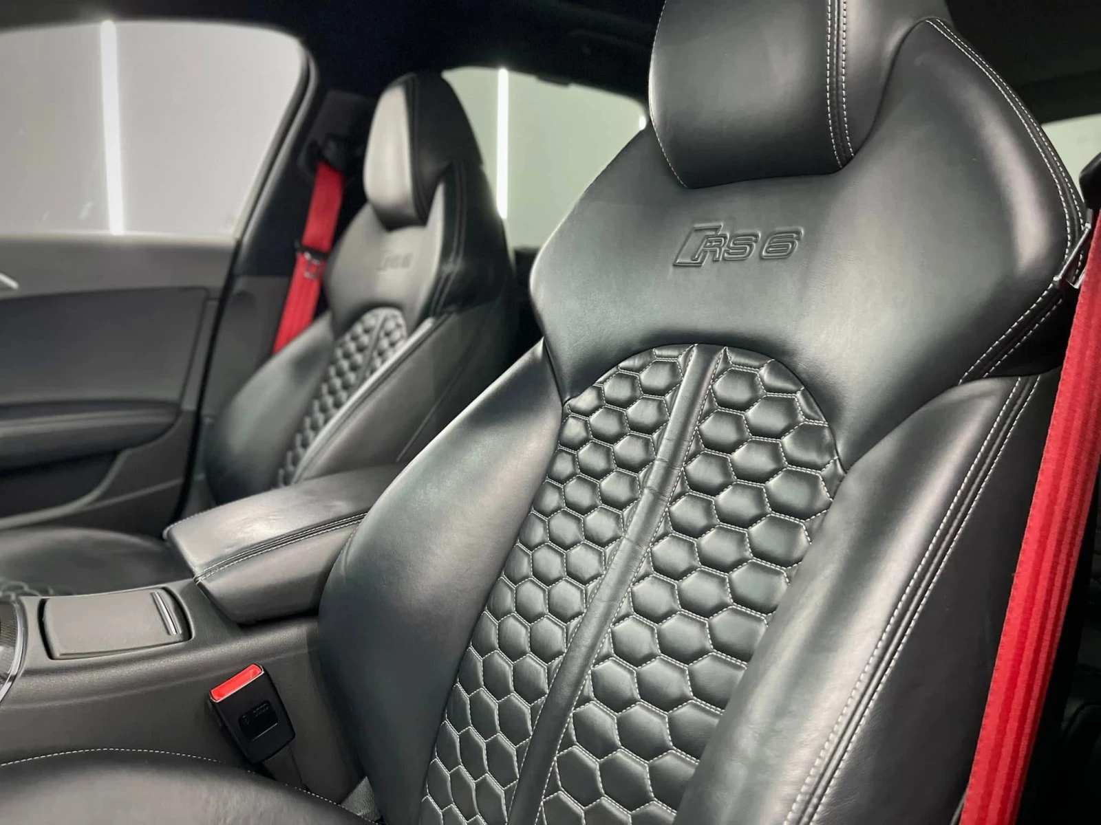 Audi Rs6 Carbon package/ Downpipe, снимка 11 - Автомобили и джипове - 55730549