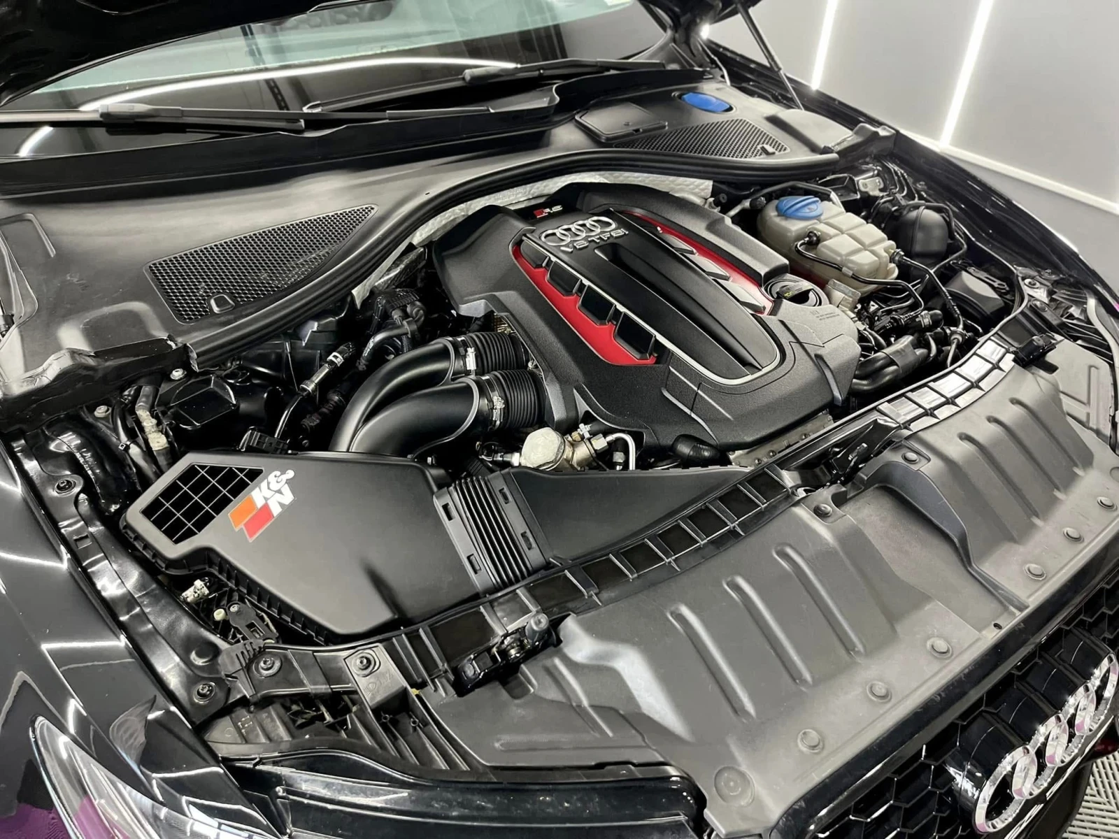 Audi Rs6 Carbon package/ Downpipe, снимка 13 - Автомобили и джипове - 55730549