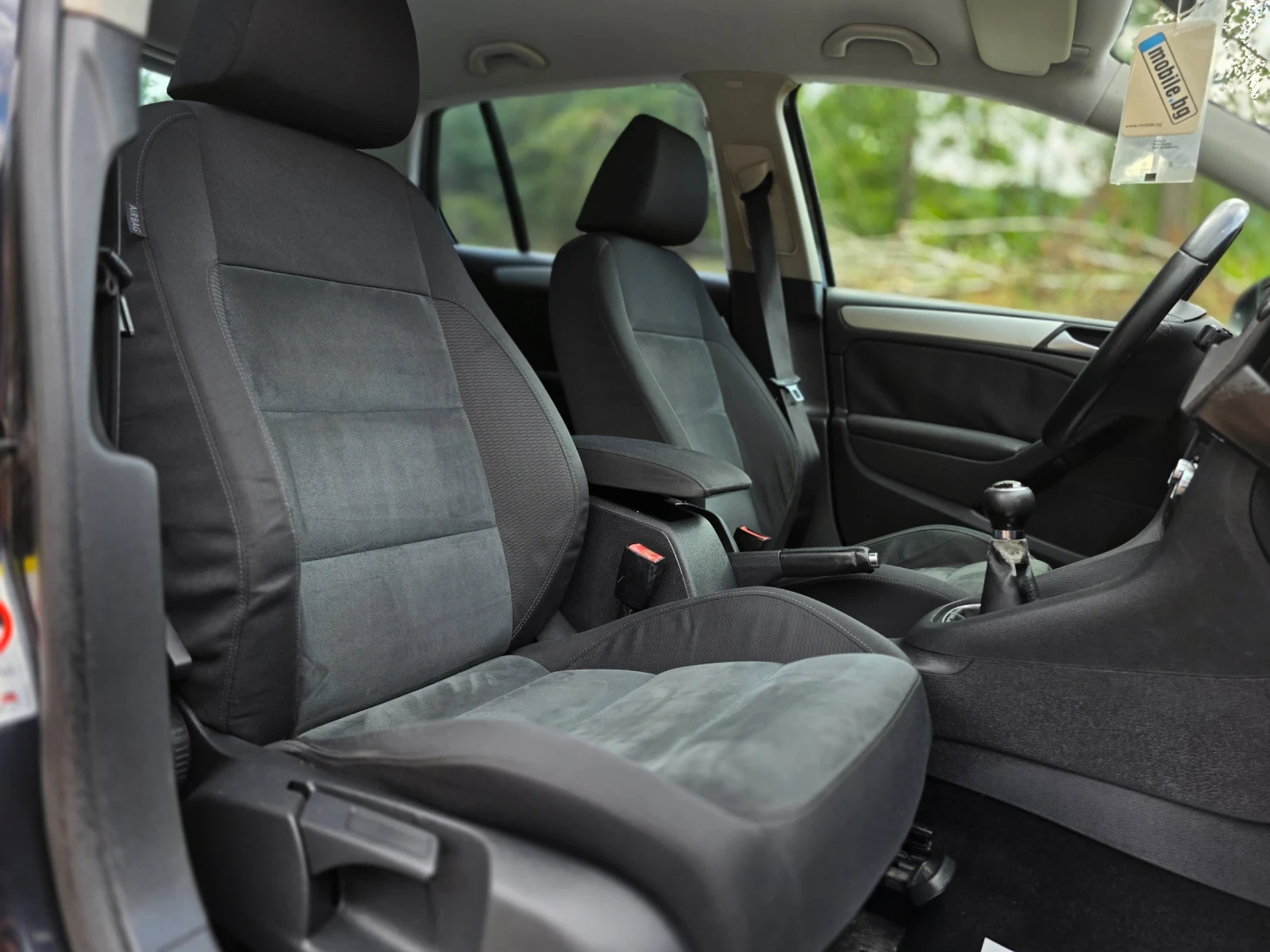 VW Golf 2.0 TDI * Navi* Park Assist* , снимка 12 - Автомобили и джипове - 56113360