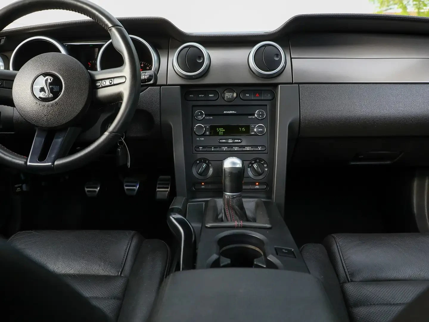 Ford Mustang Shelby GT500, снимка 15 - Автомобили и джипове - 56378705