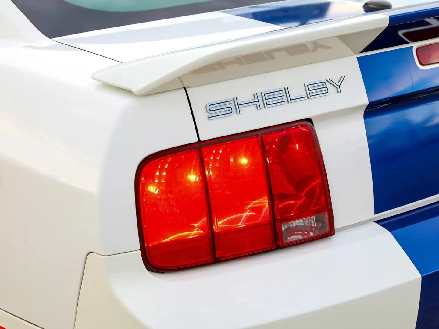 Ford Mustang Shelby GT500, снимка 9 - Автомобили и джипове - 56378705