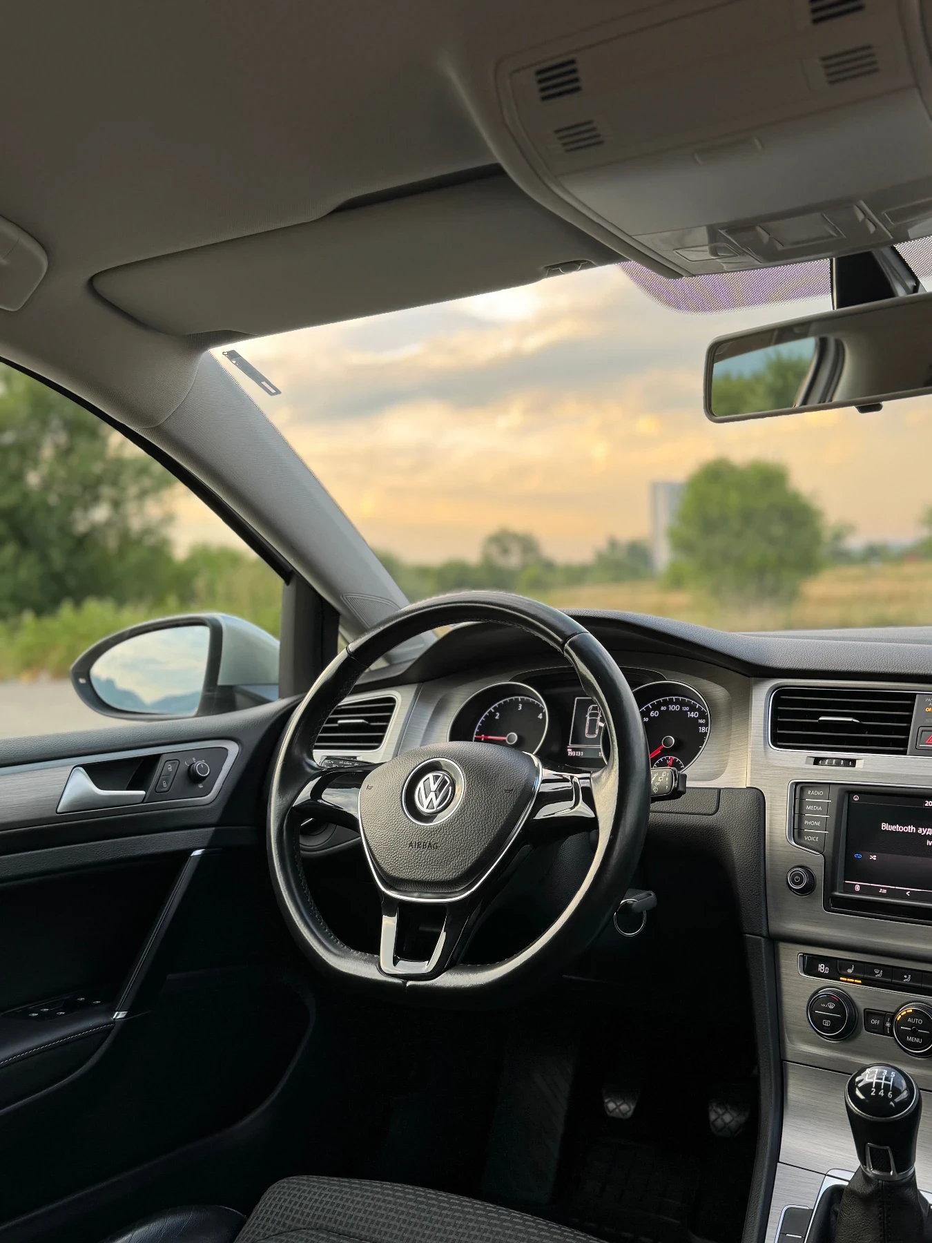 VW Golf 7* R-LINE* 2.0 TDI* , снимка 10 - Автомобили и джипове - 56666257