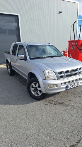Isuzu D-max 3000TDI , снимка 2