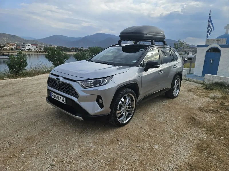 Toyota Rav4 HAYBRID 4Х4 гаранция  FULL  BELGIUM, снимка 1 - Автомобили и джипове - 47561919