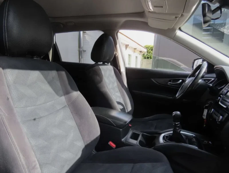 Nissan X-trail, снимка 3 - Автомобили и джипове - 52093851