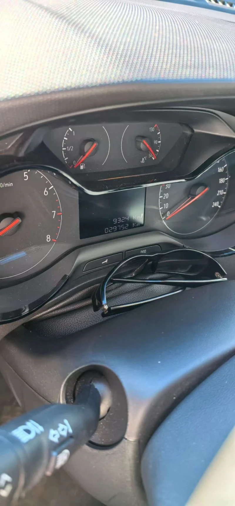 Opel Crossland X, снимка 4 - Автомобили и джипове - 52937126