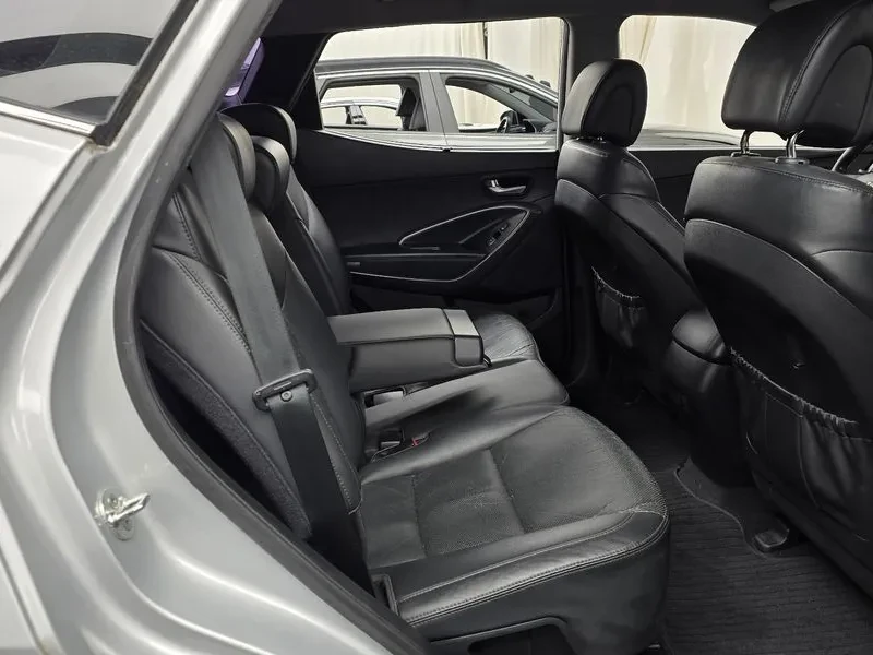 Hyundai Santa fe 2.0, снимка 12 - Автомобили и джипове - 54871771