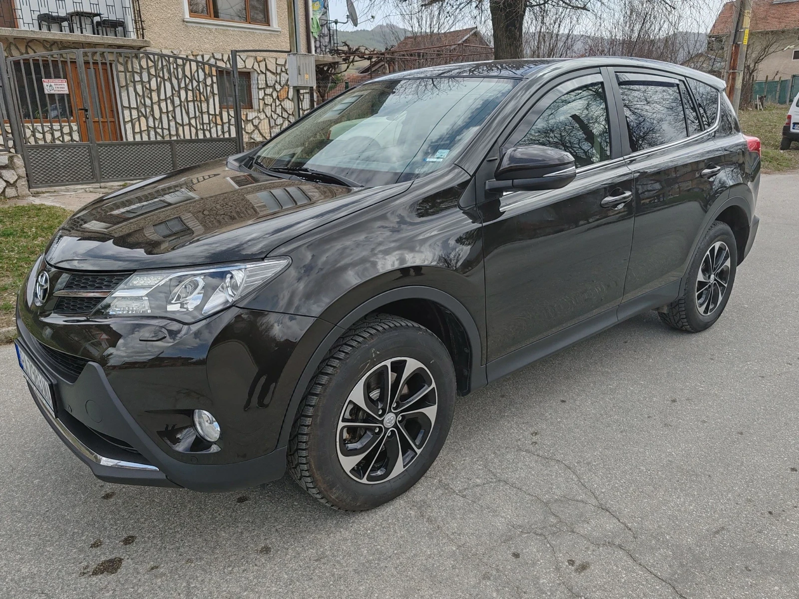 Toyota Rav4 2.2 D4D  | Mobile.bg — изображение 1