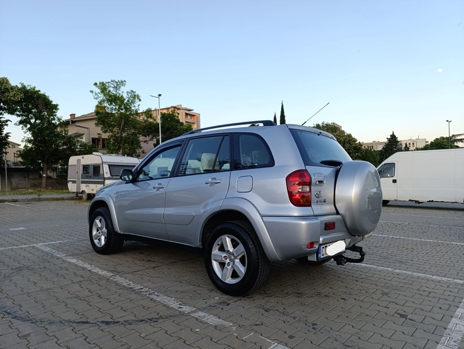 Toyota Rav4  - изображение 4