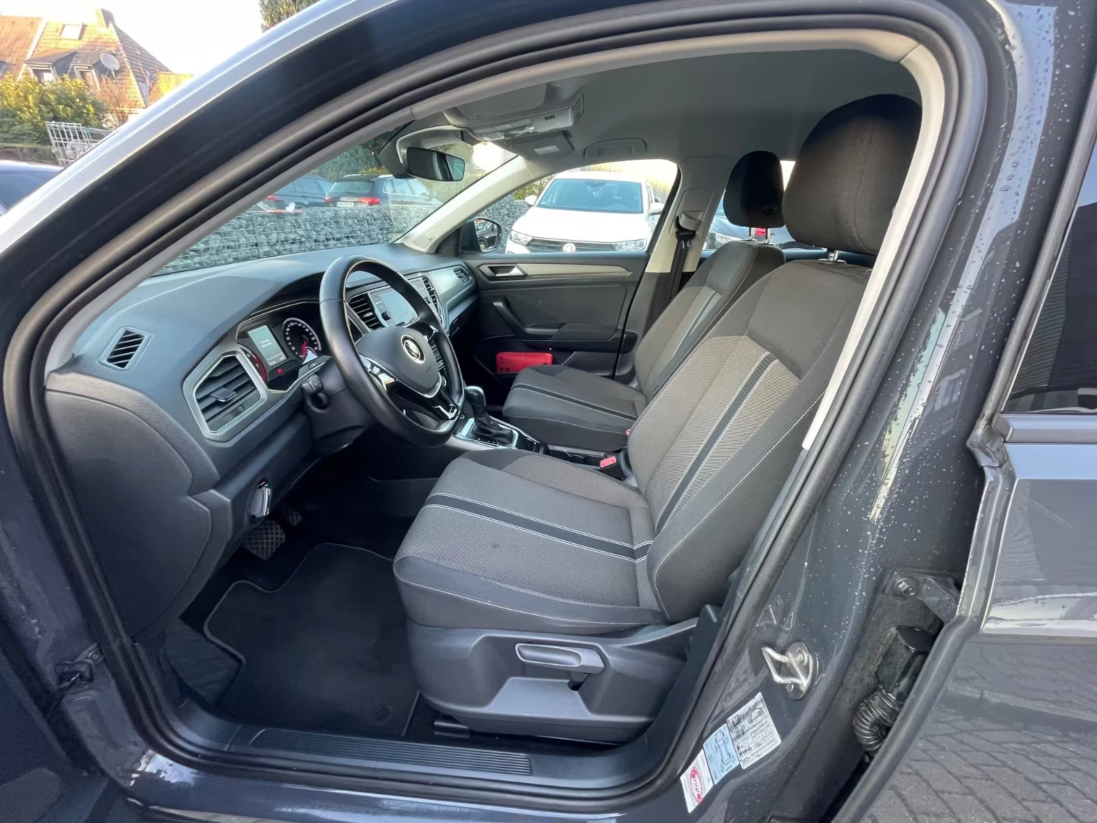 VW T-Roc STYLE/150HP/AMBI/NAVI/CAM/PDC/ACC/DAB/L.ASS/643f | Mobile.bg   12