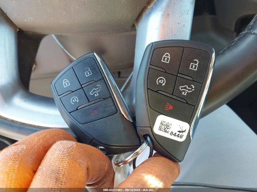 Gmc Sierra 5.3L V-8 DI, VVT, 355HP 4X4 Drive | Mobile.bg   3