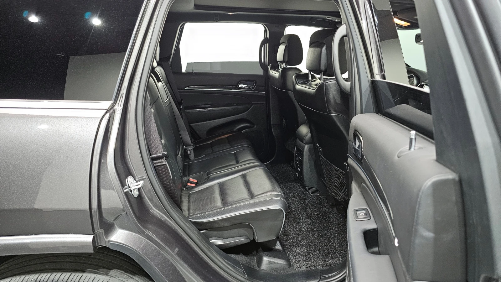 Jeep Grand cherokee 2019* OVERLAND* 8ZF* �����* ���������* ������ ���� | Mobile.bg � ����������� 14