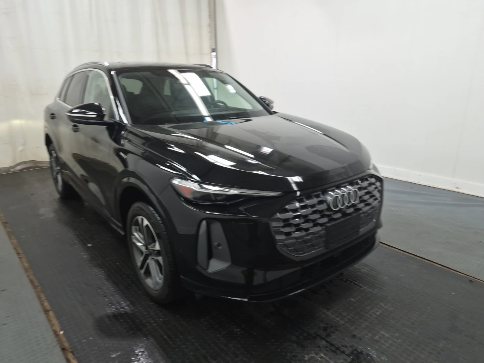 Audi Q5 Technik / Quattro / HUD / Panorama /, снимка 2 - Автомобили и джипове - 55291367