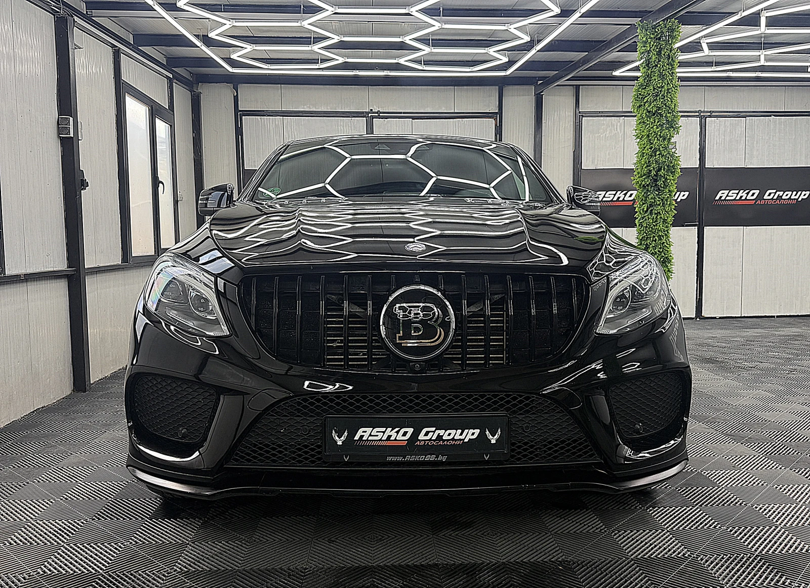 Mercedes-Benz GLE 350 KUPE/BRABUS PACKET/KeulessGo/360-к СОБСТВИН ЛИЗИНГ, снимка 3 - Автомобили и джипове - 55308087