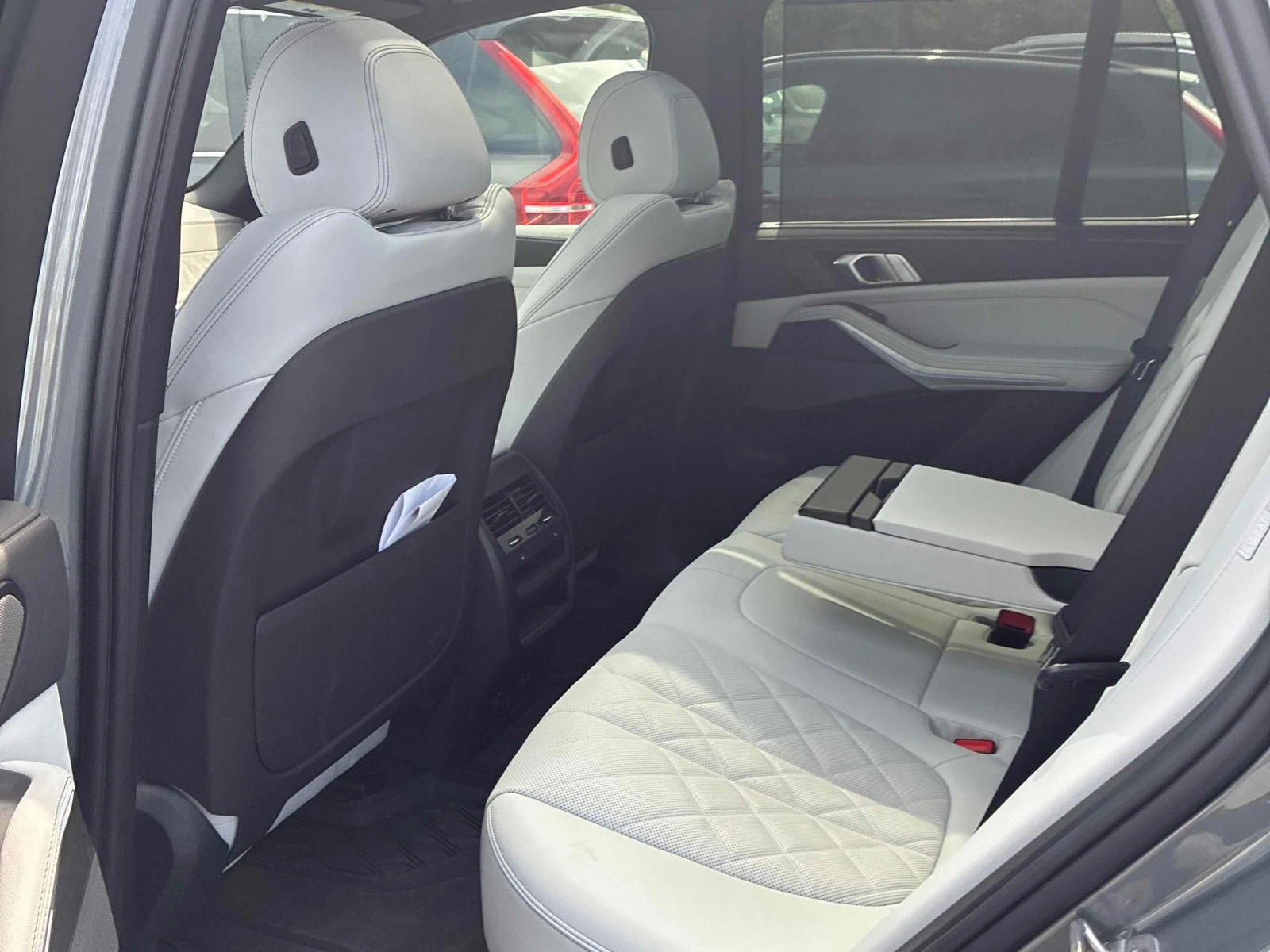 BMW X5 xDrive50e Автокредит Цена до България, снимка 9 - Автомобили и джипове - 55436231