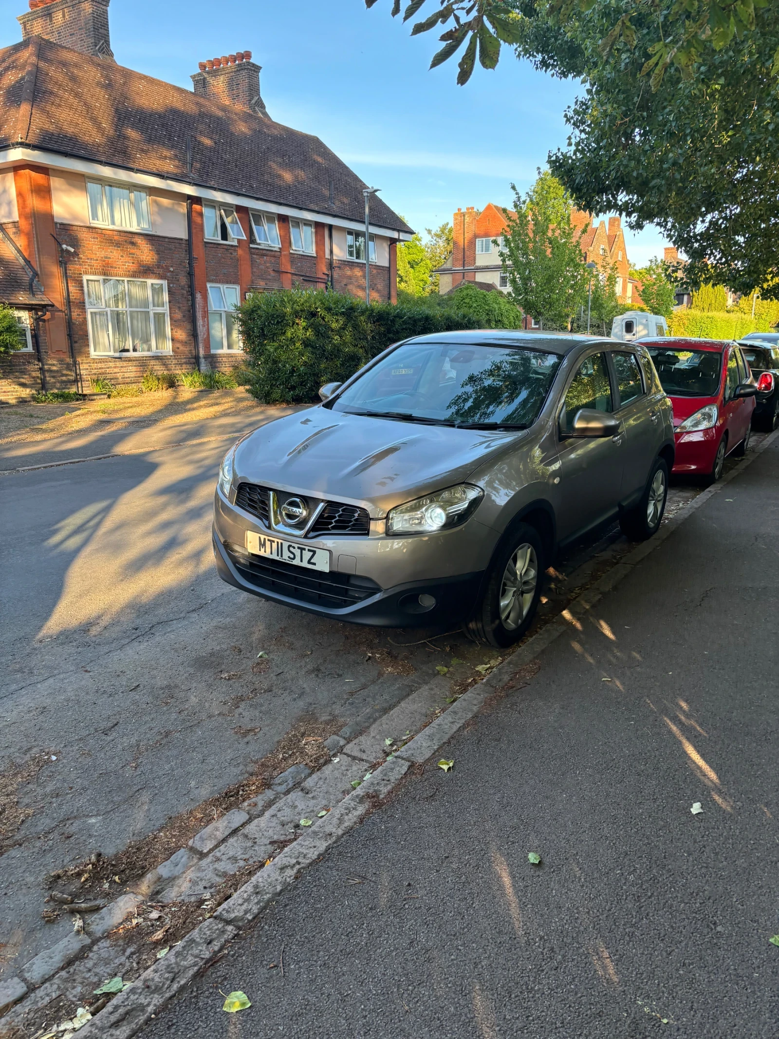 Nissan Qashqai, снимка 9 - Автомобили и джипове - 55655832