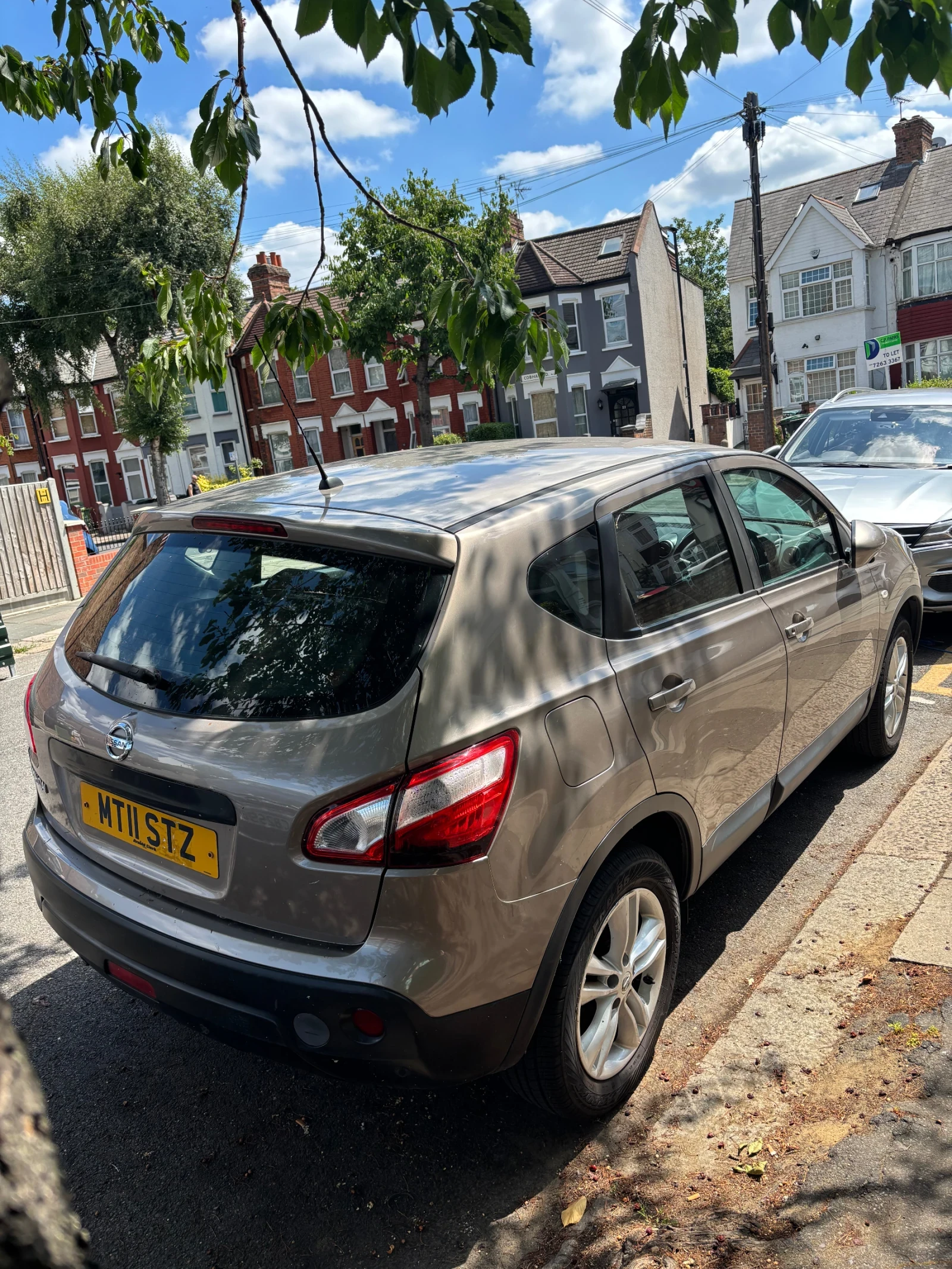 Nissan Qashqai, снимка 6 - Автомобили и джипове - 55655832