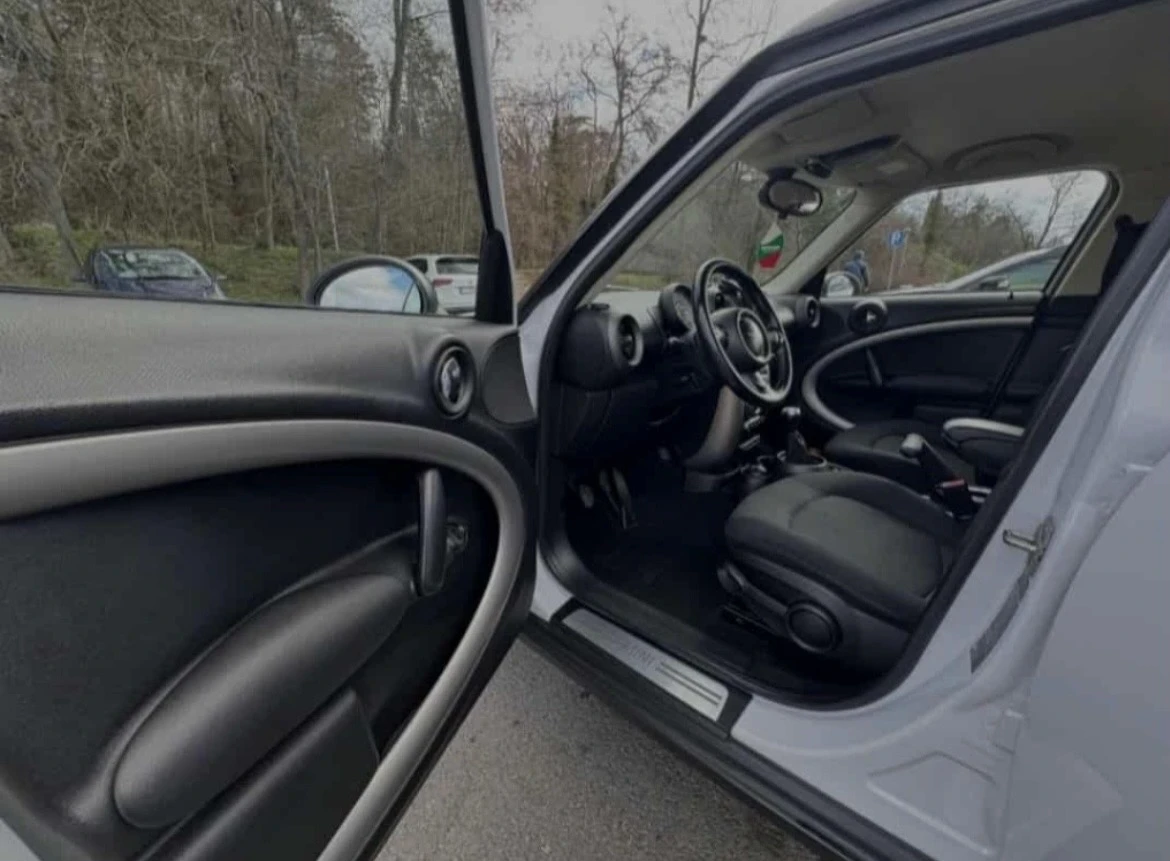 Mini Countryman 1.6D, снимка 5 - Автомобили и джипове - 55692460