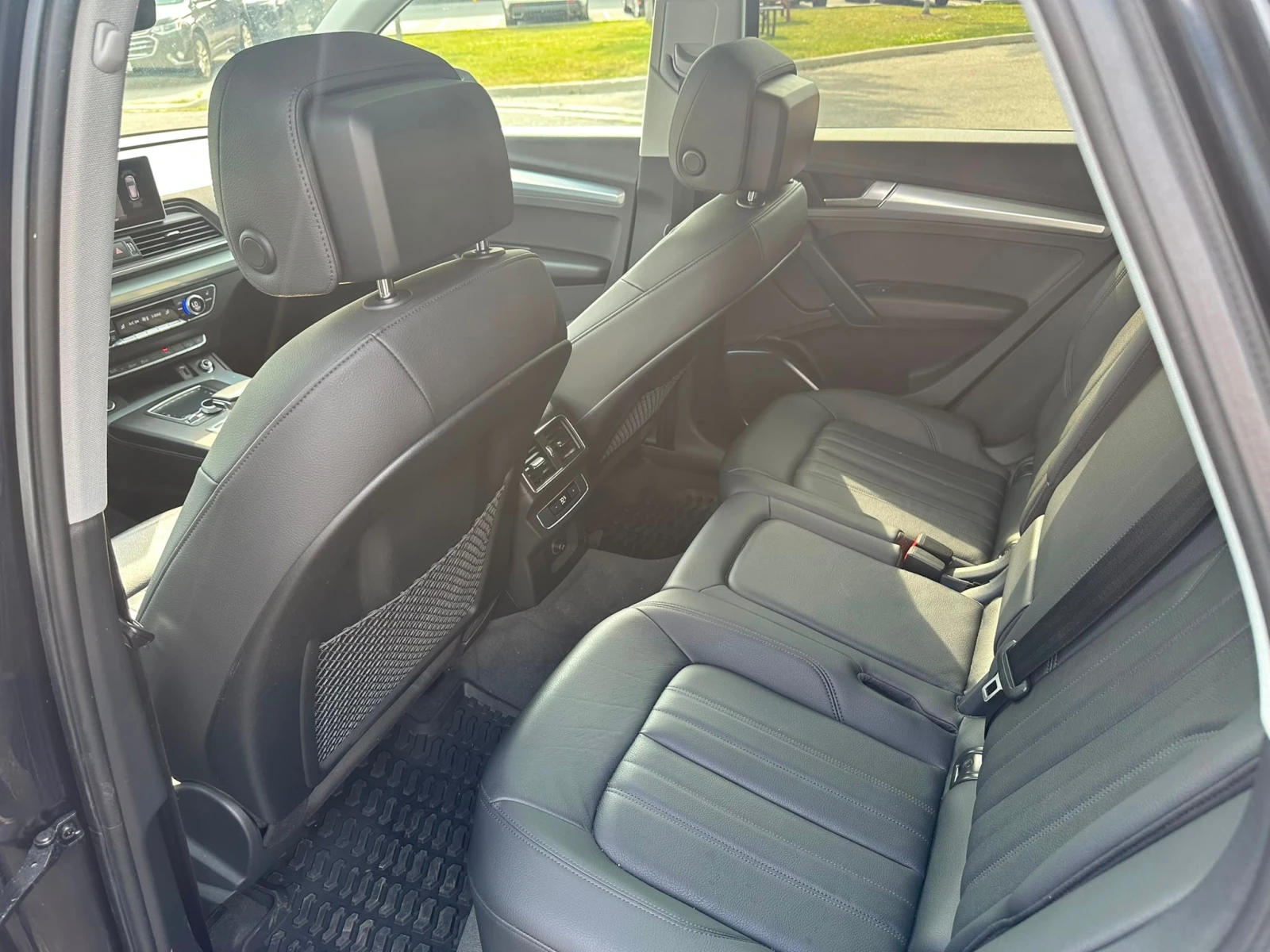 Audi Q5 * Progressiv * CARFAX * ОПЦИЯ ЗА ФИНАНСИРАНЕ , снимка 15 - Автомобили и джипове - 55837682