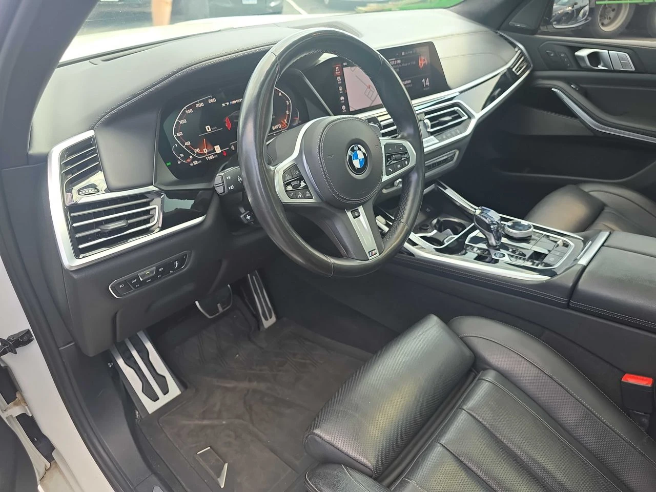 BMW X7 M50i, снимка 5 - Автомобили и джипове - 55953917