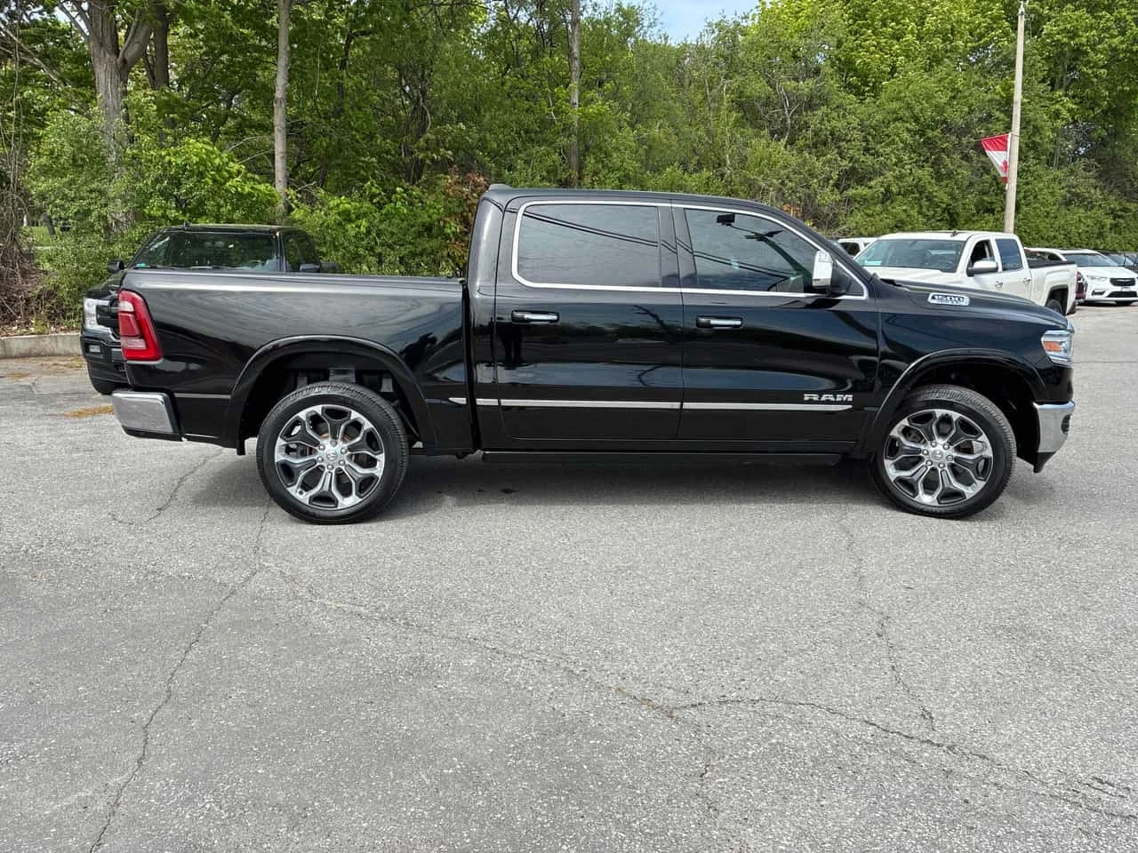 Dodge RAM 1500 * Limited * CARFAX * ОПЦИЯ ЗА ФИНАНСИРАНЕ , снимка 3 - Автомобили и джипове - 56161528