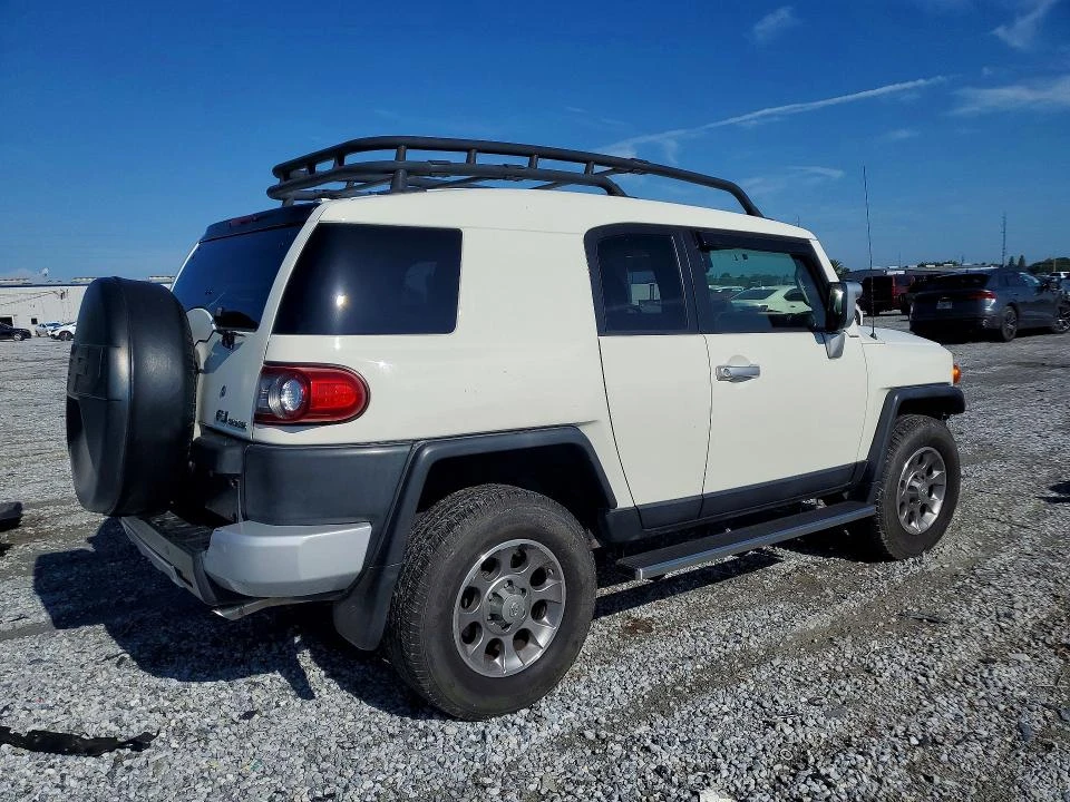 Toyota Fj cruiser 2013 TOYOTA FJ CRUISER BASE | Mobile.bg � ����������� 4