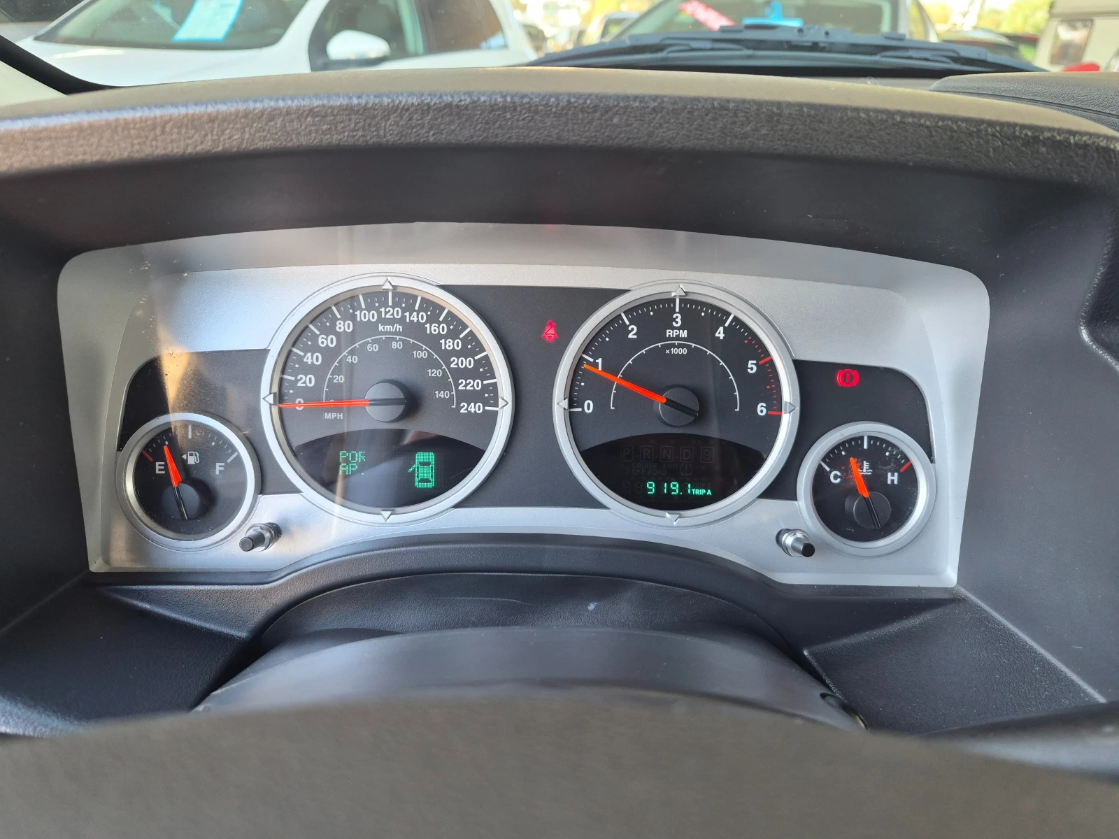 Jeep Patriot 2.0D  4x4, снимка 16 - Автомобили и джипове - 56325359