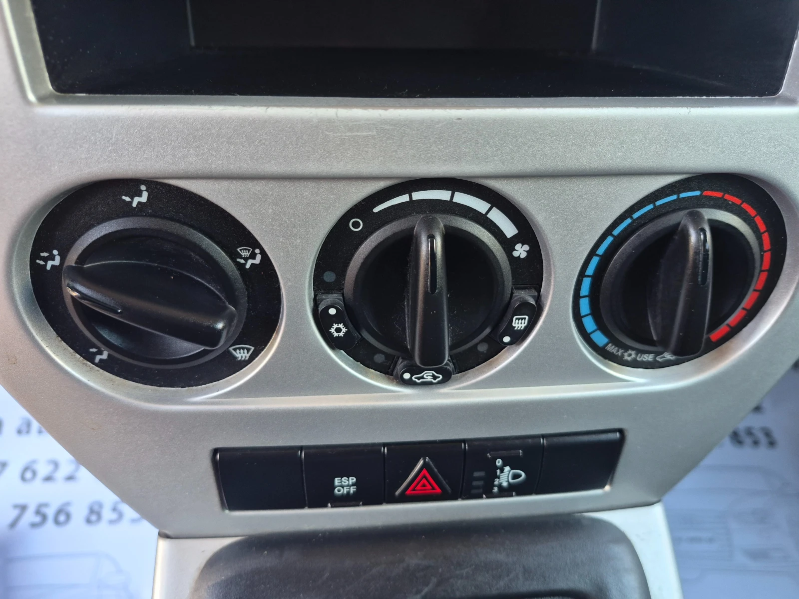 Jeep Patriot 2.0D  4x4, снимка 15 - Автомобили и джипове - 56325359