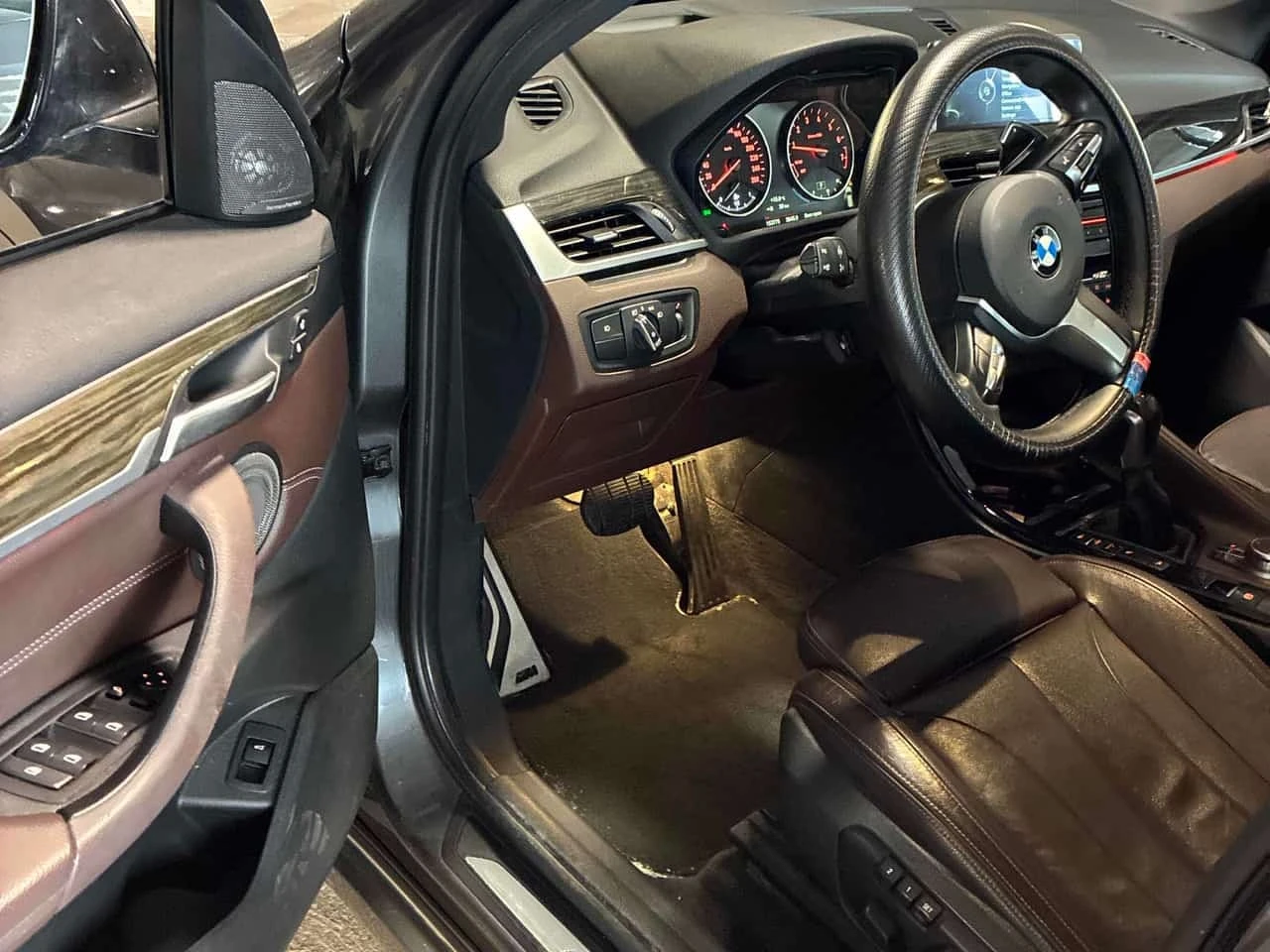 BMW X1 * xDrive28i * CARFAX * ���� �� �� | Mobile.bg � ����������� 7