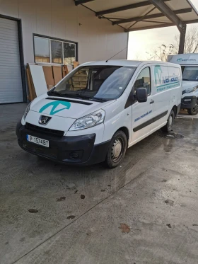 ������ Peugeot Expert