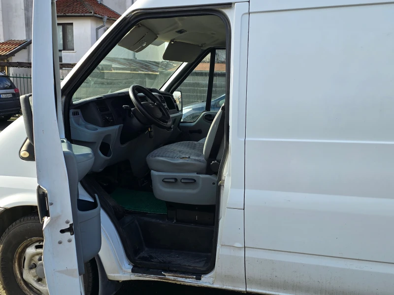 Ford Transit 330, снимка 7 - Бусове и автобуси - 48323314